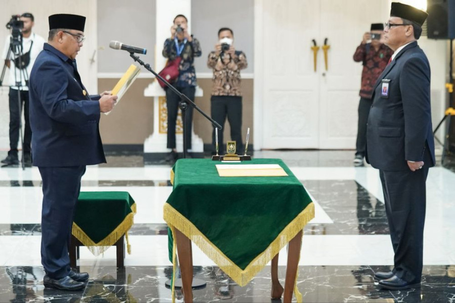 Kwinhatmaka Dikukuhkan sebagai Kepala Perwakilan BPKP Provinsi Riau
