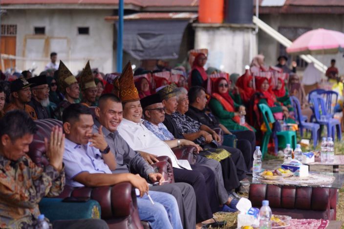 Sebelum Mundur, Pj Gubri Dengarkan Aspirasi Warga Kandis Siak