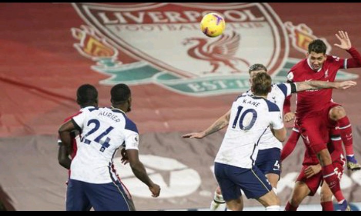 Liverpool Kudeta Tottenham  dari Puncak Klasemen