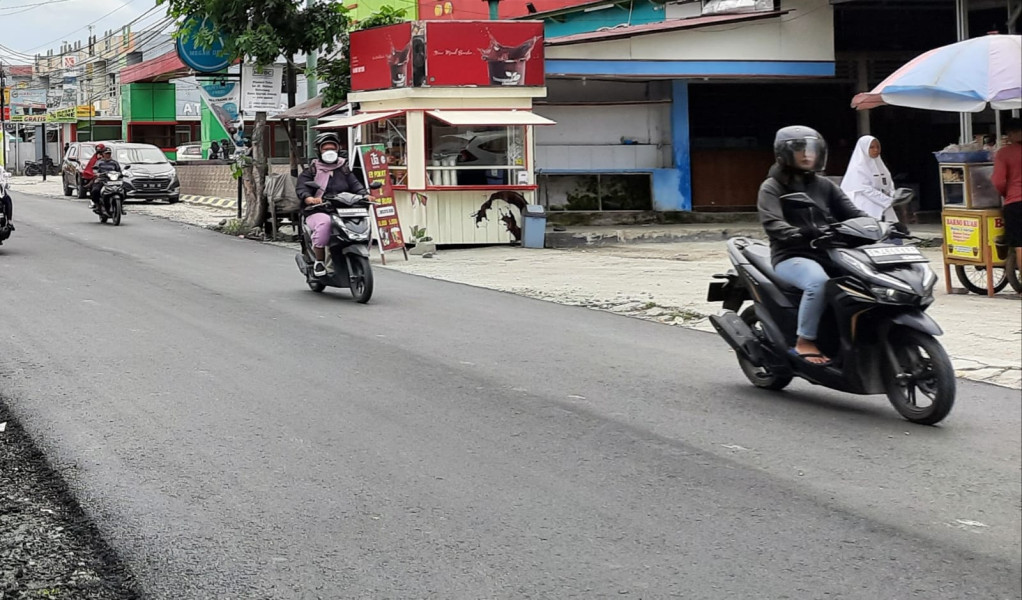 Dinas PUPR Gesa Overlay Jalan Delima Pekanbaru