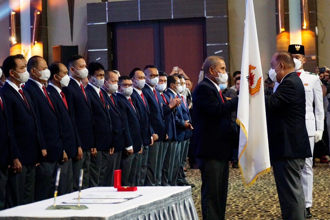 KONI Riau Periode 2022-2026 Resmi Dilantik Ketua KONI Pusat