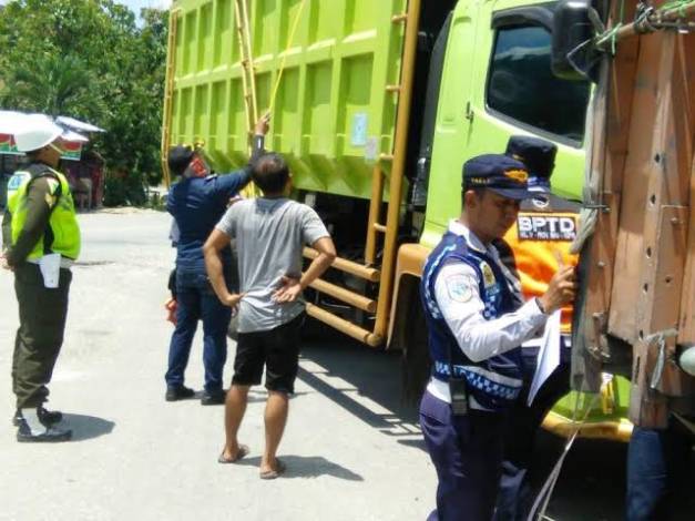 Dewan Minta Ketegasan Pemerintah Tindak Truk ODOL Masuk Jalan Kota Pekanbaru