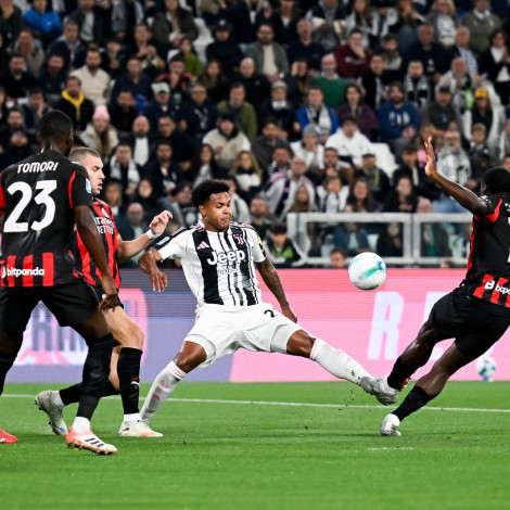 Pulisic Gagal Penalti, Juventus vs AC Milan Berakhir Imbang