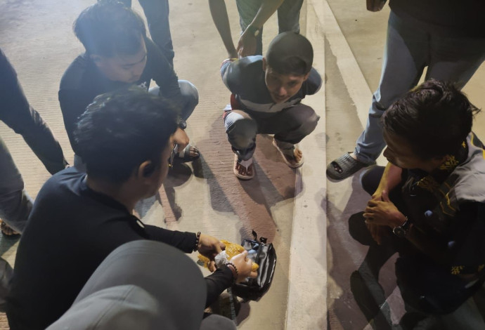 Polda Riau Gagalkan Peredaran 298 Gram Sabu Tujuan Sumatera Barat