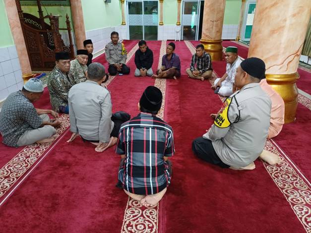 Turun ke Masyarakat, Polsek Senapelan Sampaikan Pesan Pemilu Damai 2024