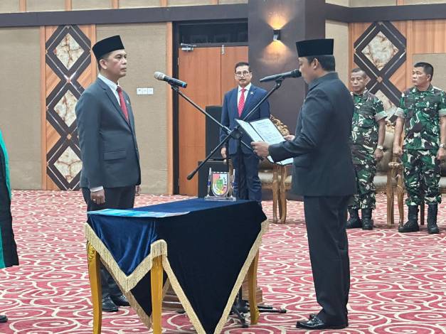 Dilantik Jadi Kepala Bappeda Pekanbaru, Ini Pesan Pj Walikota untuk Iwa Gemino