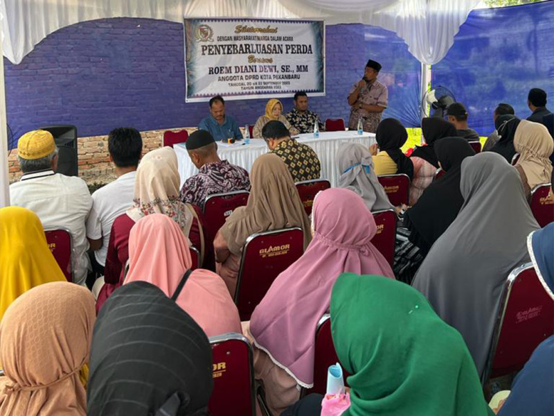 Roem Diani Dewi Laksanakan Penyebarluasan Perda 14 Tahun 2018 di Kelurahan Tanjung Rhu
