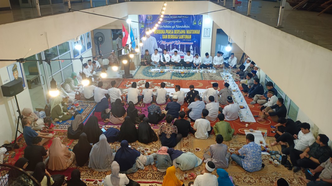Buka Puasa Bersama Keluarga Besar PWI Riau : Ramadhan Momentum Membentuk Wartawan  Berintegritas