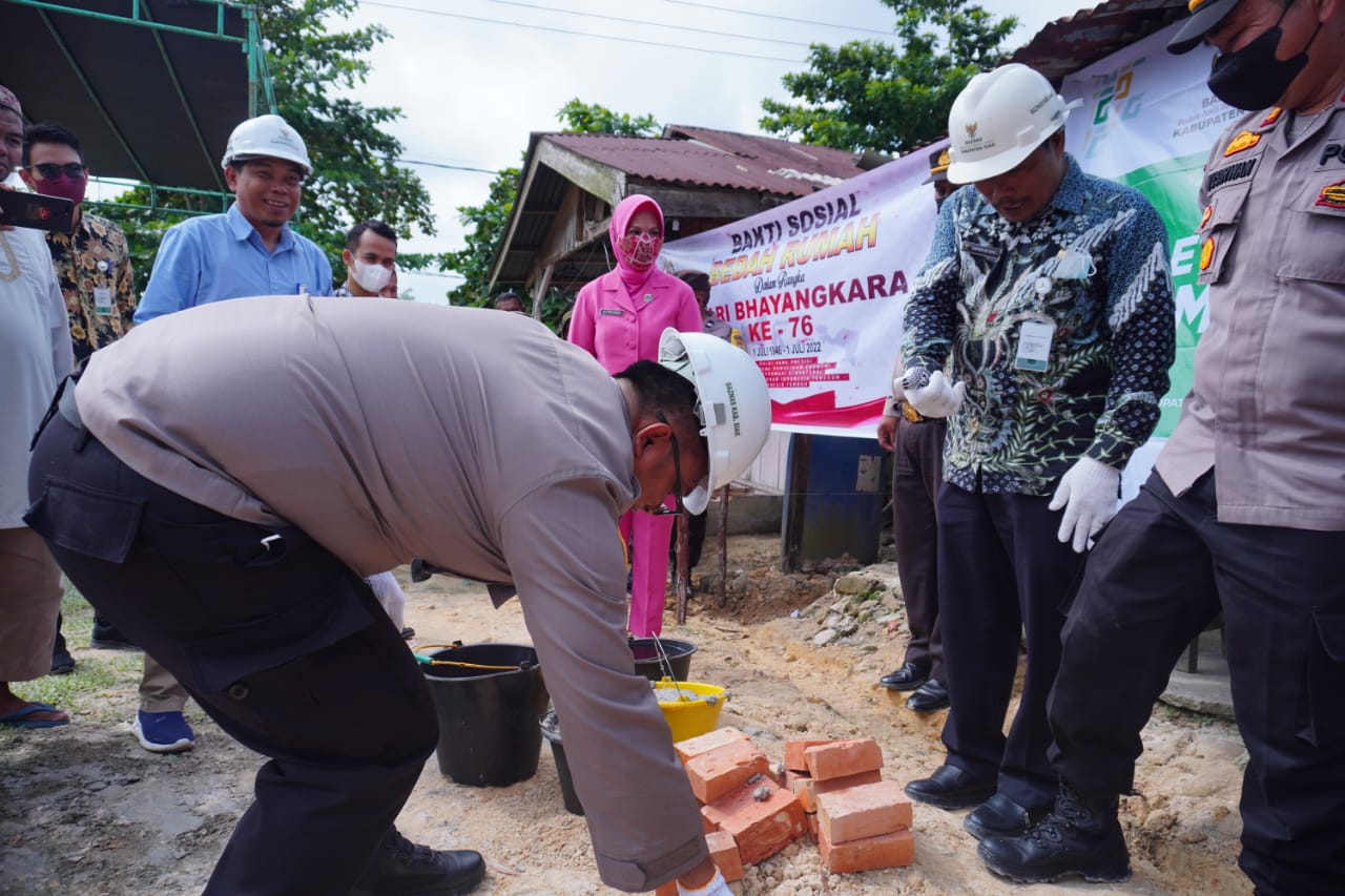 BAZNAS Siak Lakukan Peletakan Batu Pertama Rumah Layak Huni (RLH)  di Kampung Dayun 