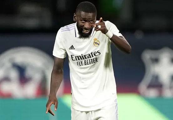 Erik ten Hag Berencana Boyong Antonio Rudiger ke MU