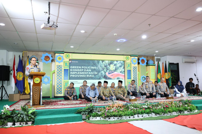 Pembekalan Calon Wisudawan UMRI, Kapolda: Jaga Lingkungan, Jaga Marwah Riau