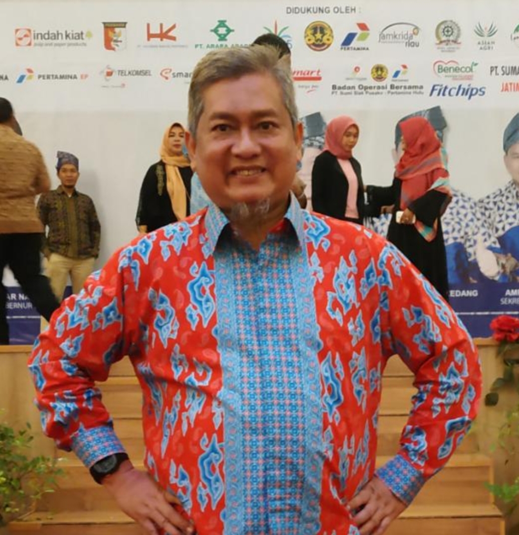 Bantu Masyarakat Terdampak Covid-19, RCI Berbagi Makanan dan APD