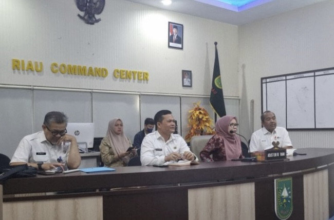 Tegas! Mendagri Larang Pemprov Riau Angkat Honorer Lagi