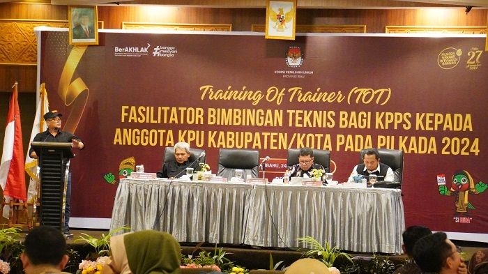 Tingkatkan Kapasitas KPPS, KPU Riau Laksanakan ToT Bimbingan Teknis