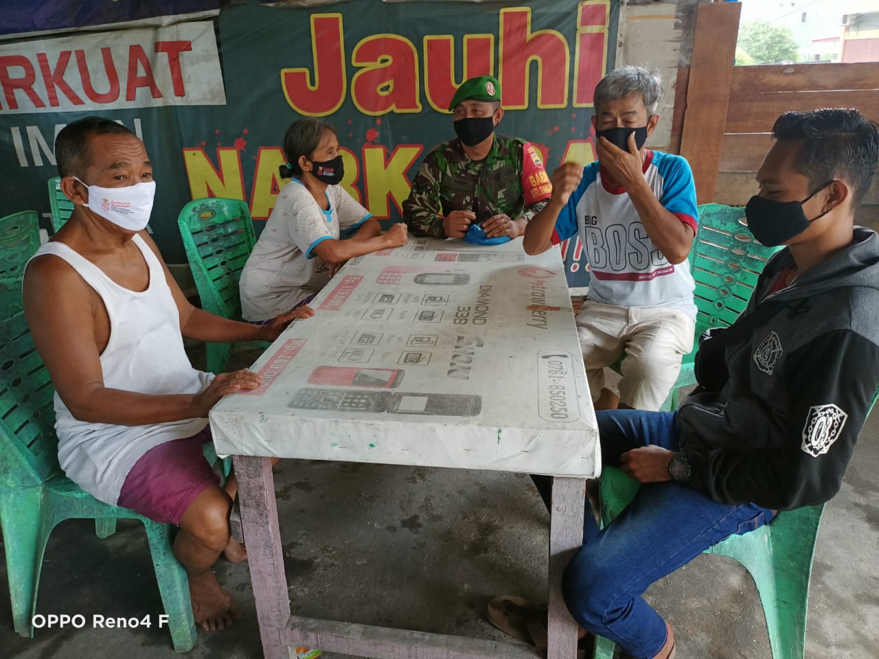 Komsos, Sertu Edy Priyanto Imbau Warga Kurangi Mobilitas dan Disiplin Prokes