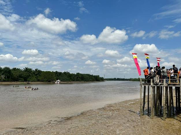 32 Peserta Meriahkan Festival Pacu Sampan Tradisional 2023 di Pulau Semut