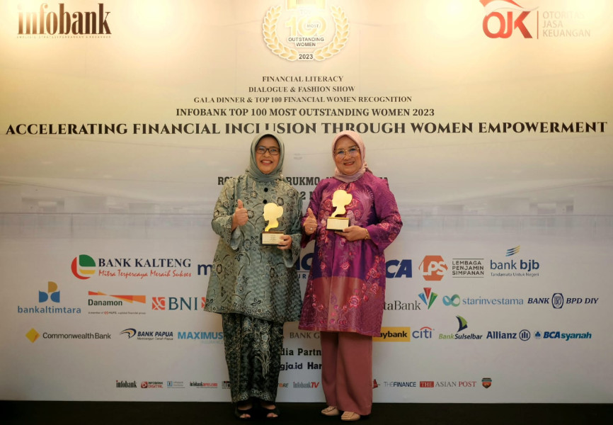 Direksi bank bjb Raih Predikat Top 100 Outstanding Women Recognition 2023