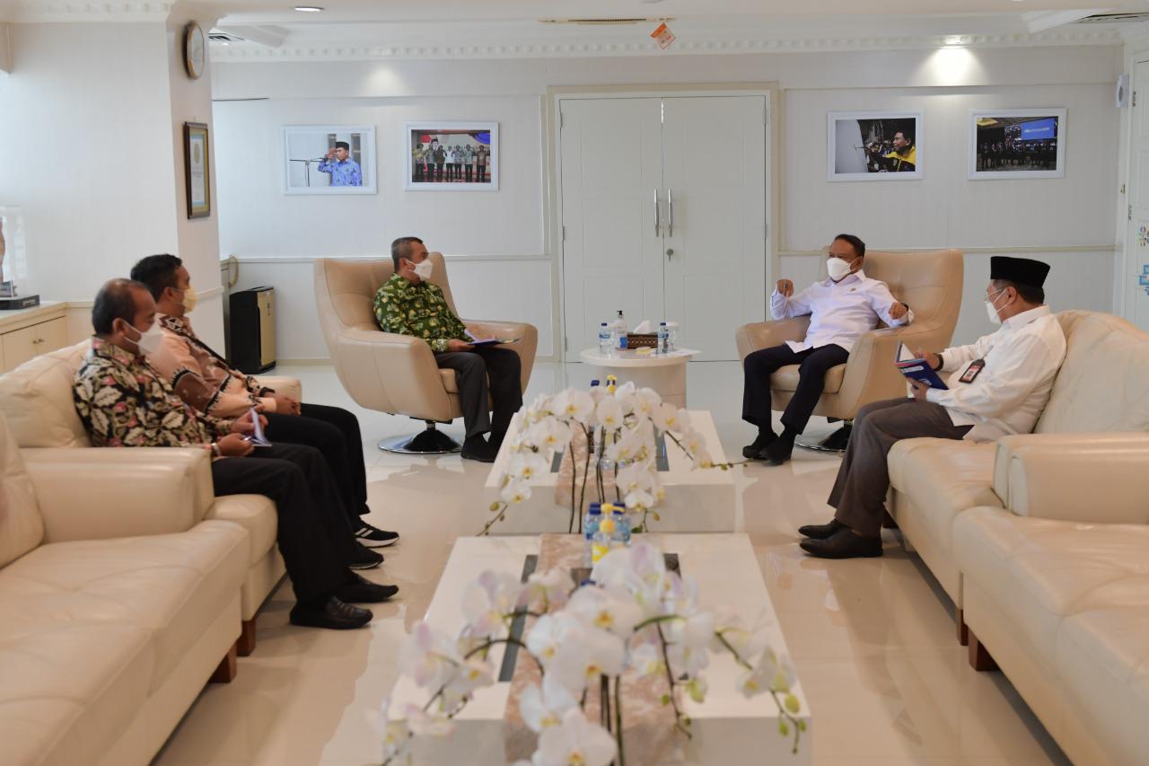 Bertemu Menpora, Riau Ajukan Diri Tuan Rumah Haornas 2022