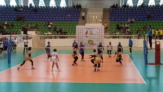 Porwil Sumatera XI, Tim Voli Putri Riau Tumbangkan Jambi dengan Skor 3:0