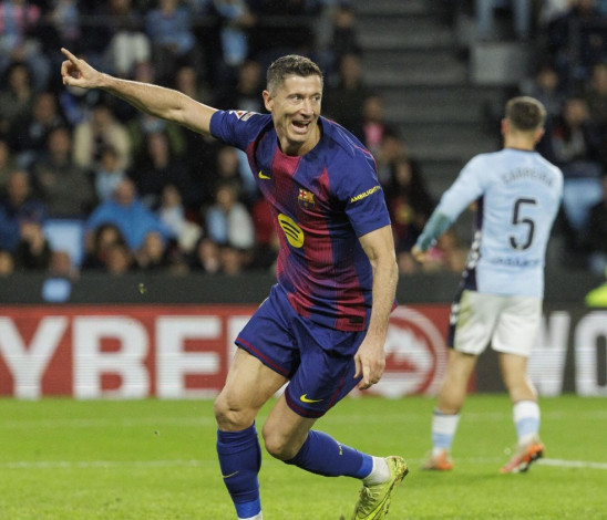 Lewandowski Hat-trick, Barcelona Menang 4-2 dari Celta Vigo