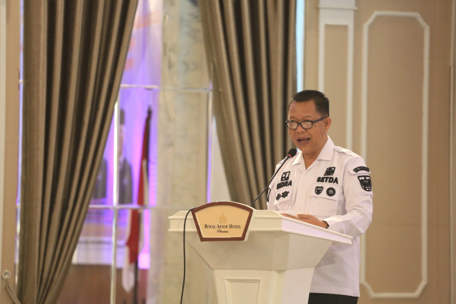 Sekdako Pekanbaru Buka Sosialisasi Penyelesaian Hukum Pengadaan Barang dan Jasa