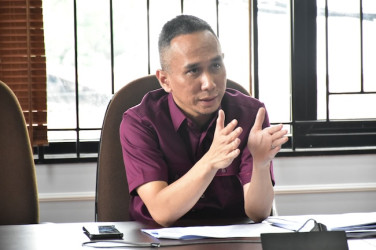 DPRD Pekanbaru Dukung Program Seragam Gratis, Anggaran Rehab Sekolah Harus Diprioritaskan