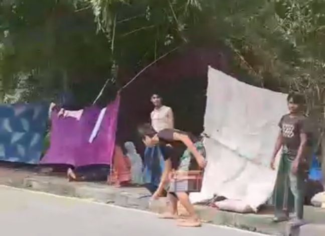 Etnis Rohingya Dirikan Tenda di Trotoar Jalan, Kesbangpol Lempar Tanggung Jawab ke IOM