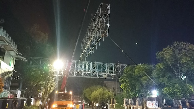 Tahun Ini Seluruh Tiang Reklame di Pekanbaru Habis Masa Izin