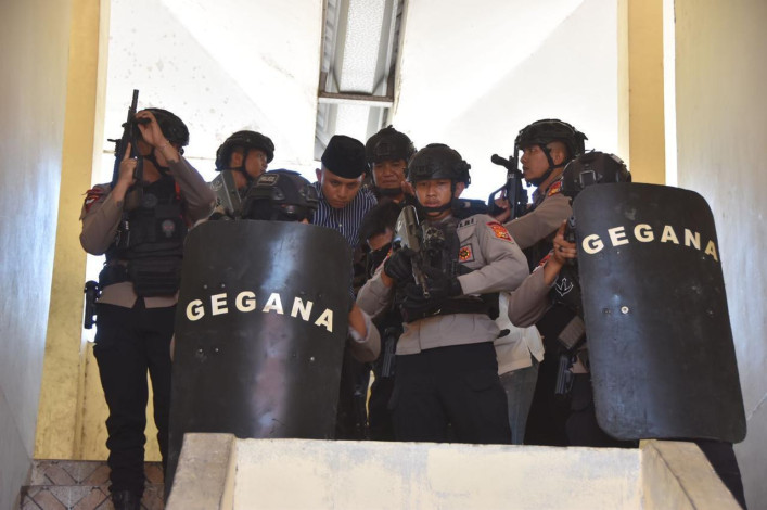 Brimob Polda Riau Siaga Hadapi Ancaman Melalui Latihan Operasi Aman Nusa III
