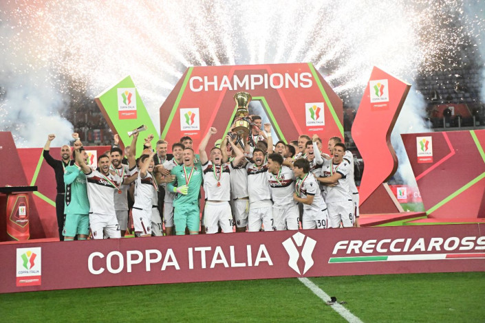 Kalahkan AC Milan 1-0, Bologna Juara Coppa Italia, Cetak Sejarah setelah 51 Tahun