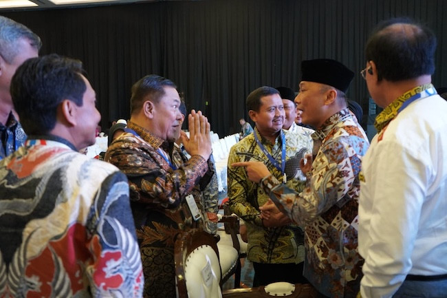 Hadiri Rakornas Kepegawaian 2025, Plt Gubri Ingatkan ASN Gerak Cepat dan Responsif