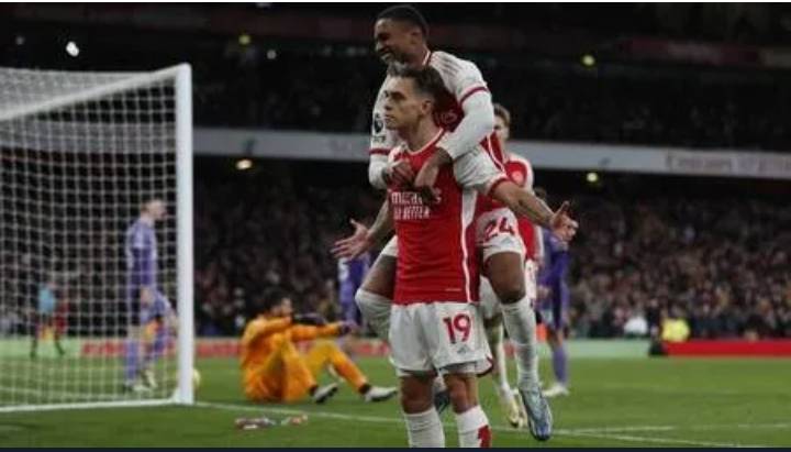 Alisson Blunder, Arsenal Tundukkan Liverpool 3-1
