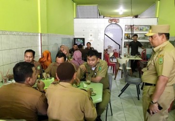 DPRD Minta Pemprov Riau Tindak Tegas ASN yang Suka Kongkow di Warkop Saat Jam Kerja