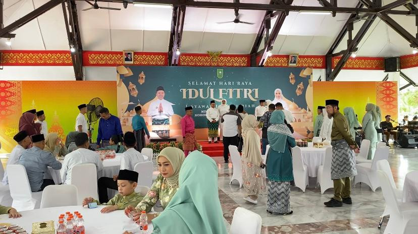 Gubernur Riau Abdul Wahid Gelar Open House, Dihadiri Wagubri, Tokoh hingga Masyarakat