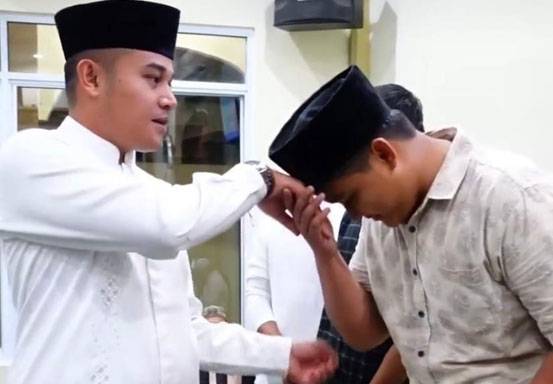 Camat Bukit Raya Salurkan Santunan kepada Anak Yatim dan Kukuhkan Pengurus Masjid Masyithah