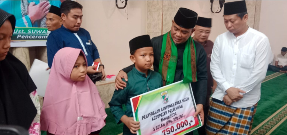 Bupati H Zukri Safari Ramadhan di Masjid Nurul Hijrah Pangkalan Kerinci