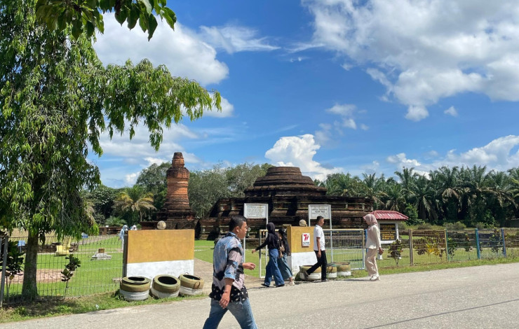 Lebaran Idulfitri, Objek Wisata Candi Muara Takus di Kampar Ramai Pengunjung