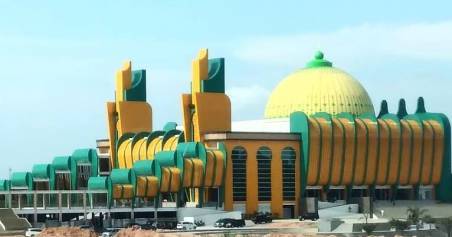 Honor Imam Masjid Paripurna di Pekanbaru Sudah Dibayarkan