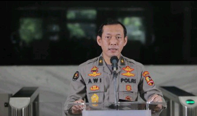 Polri: 7 Rumah Warga Dibakar Kelompok Ali Kelora di Sigi 