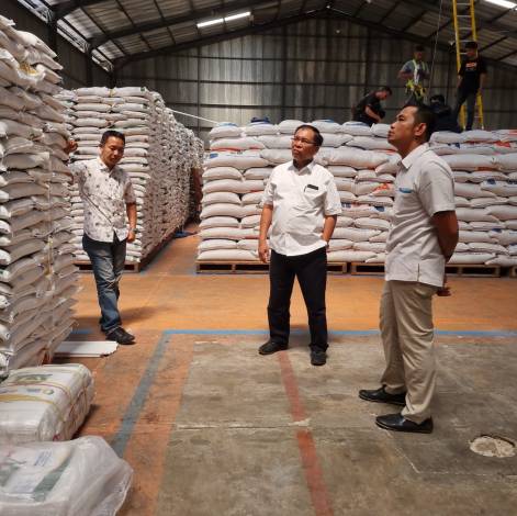 Persediaan Bahan Pokok Aman Menjelang Pemilu 2024 di Riau