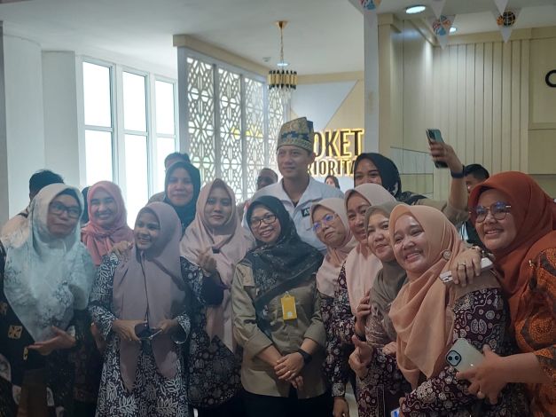 Kunker Perdana ke Sumatra, AHY Kenalkan Sertifikat Elektronik di Pekanbaru