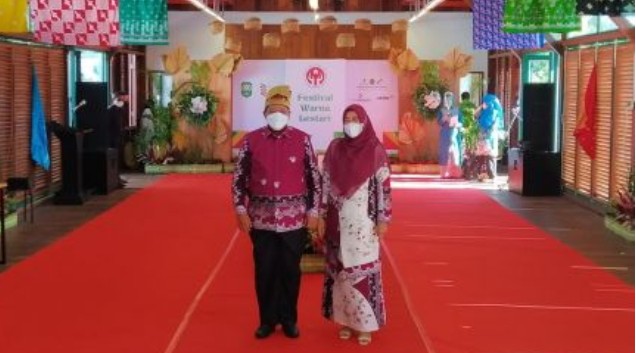 Berdayakan Pembatik Lokal, Bupati Tegaskan Seragam Batik ASN dan Siswa Harus di Siak 