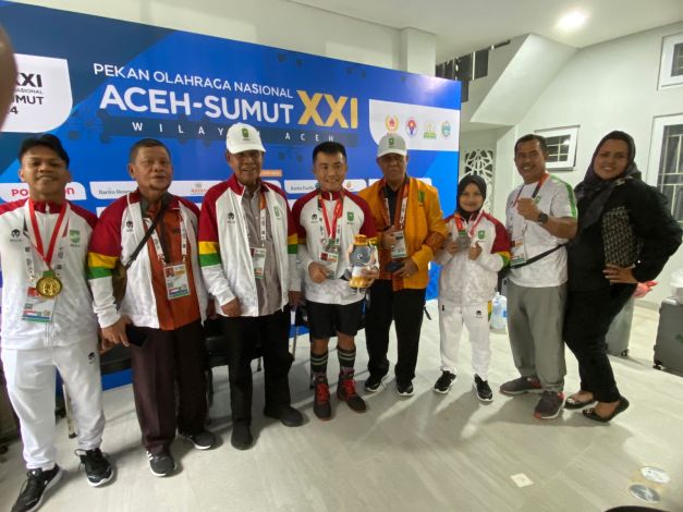 PON XXI 2024, Atlet Angkat Berat Tambah 1 Emas dan 1 Perak untuk Kontingen Riau