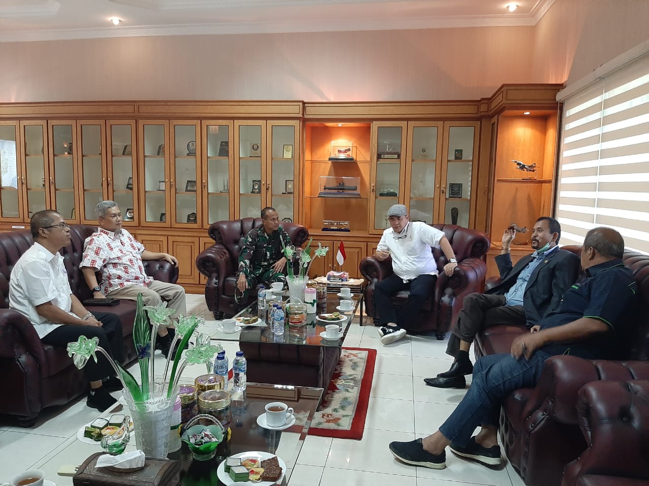 Silaturahmi PWI-SMSI Riau, Danrem: Saya Butuh Dukungan Wartawan