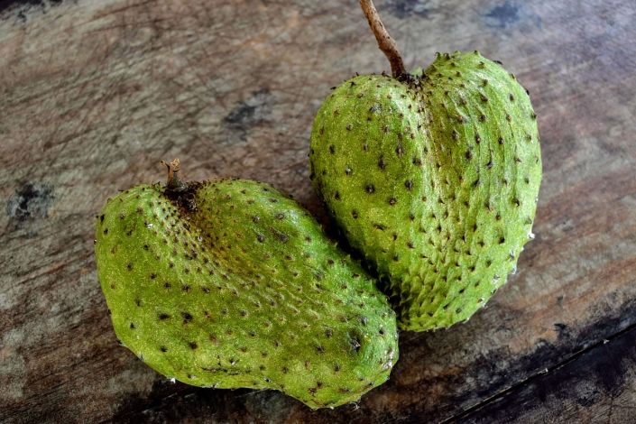 Ini Efek Samping Jika Konsumsi Buah Sirsak Berlebih