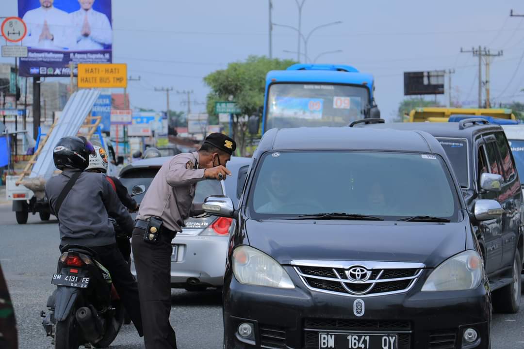 Ratusan Personel Satpol PP Tetap Lakukan Pengawasan Saat Lebaran