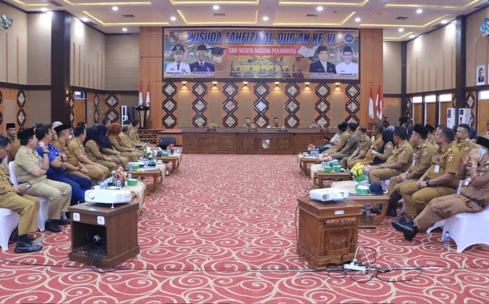 Kepala BKPSDM Pekanbaru Hadiri Rapat Kerja Perdana Bersama Pj Wali Kota Risnandar