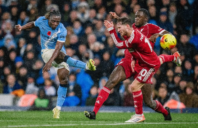 Liverpool Babak Belur di Kandang Man City, Skor Telak 3-0