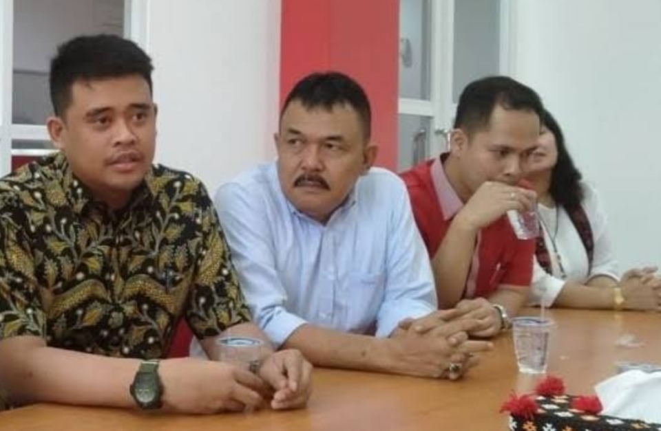Menantu Jokowi Resmi Gabung ke PDI-P