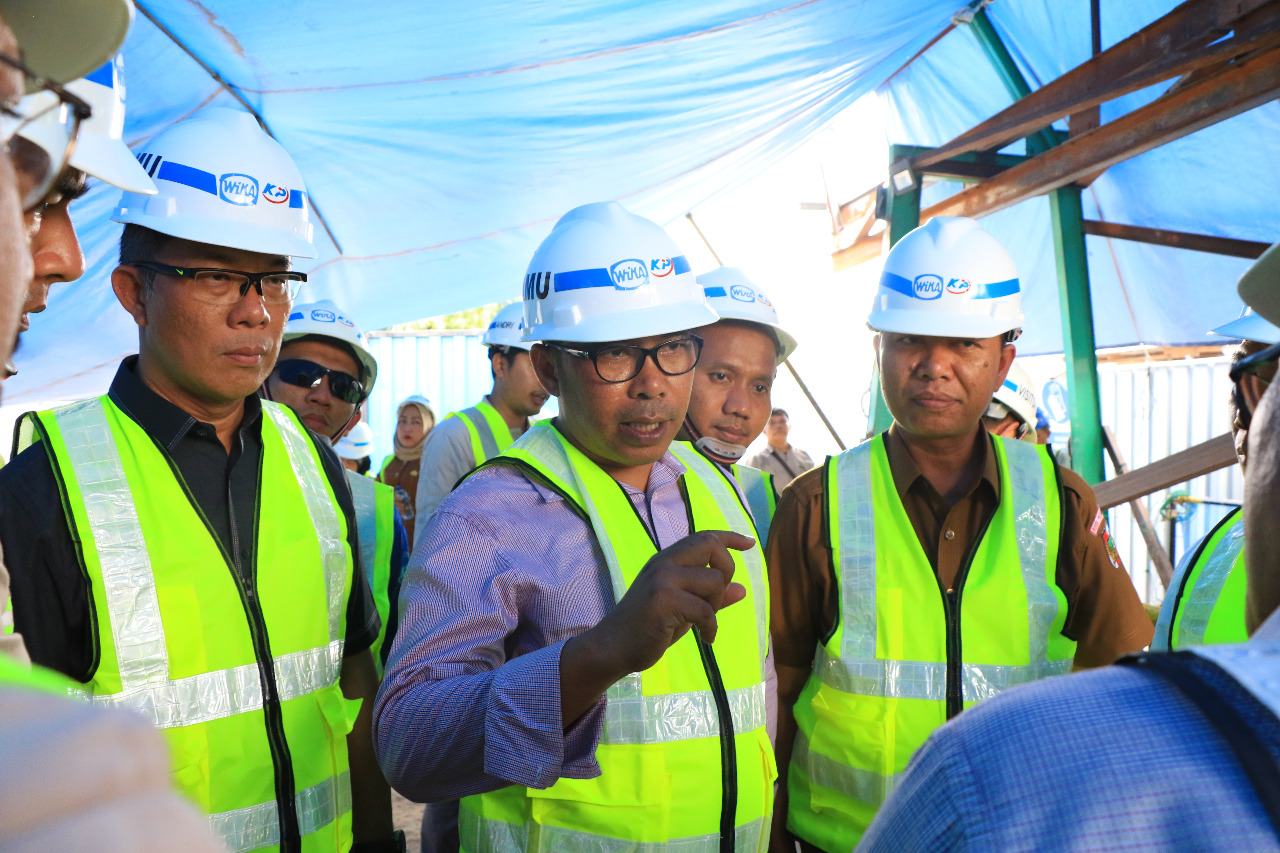 Dikeluhkan Warga, Dinas PUPR dan Anggota DPRD Tinjau Proyek IPAL